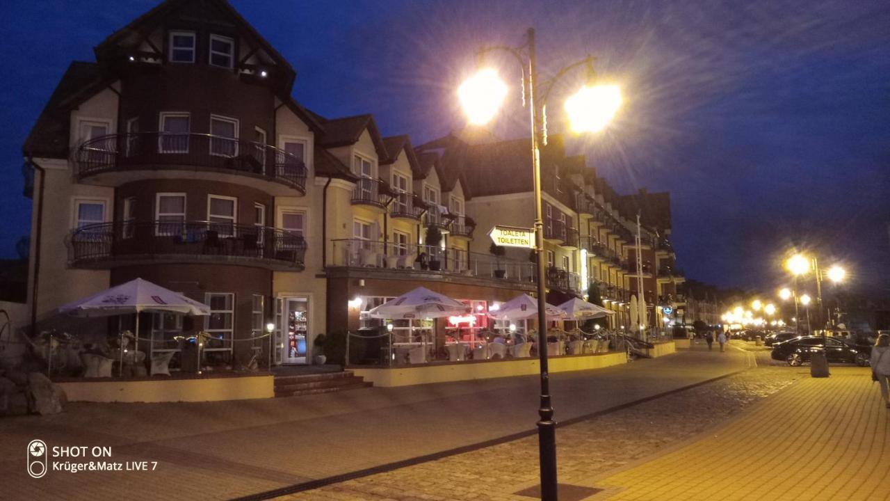 Hotel Morze Ustka Exterior foto